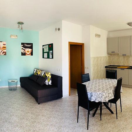 Apartman Karmen Trogir Exteriör bild