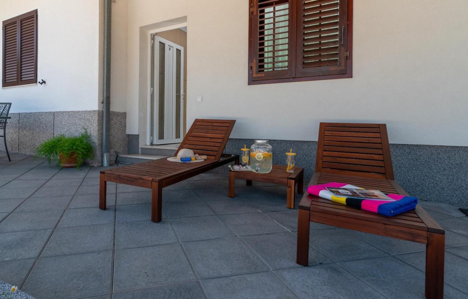Apartman Karmen Trogir Exteriör bild