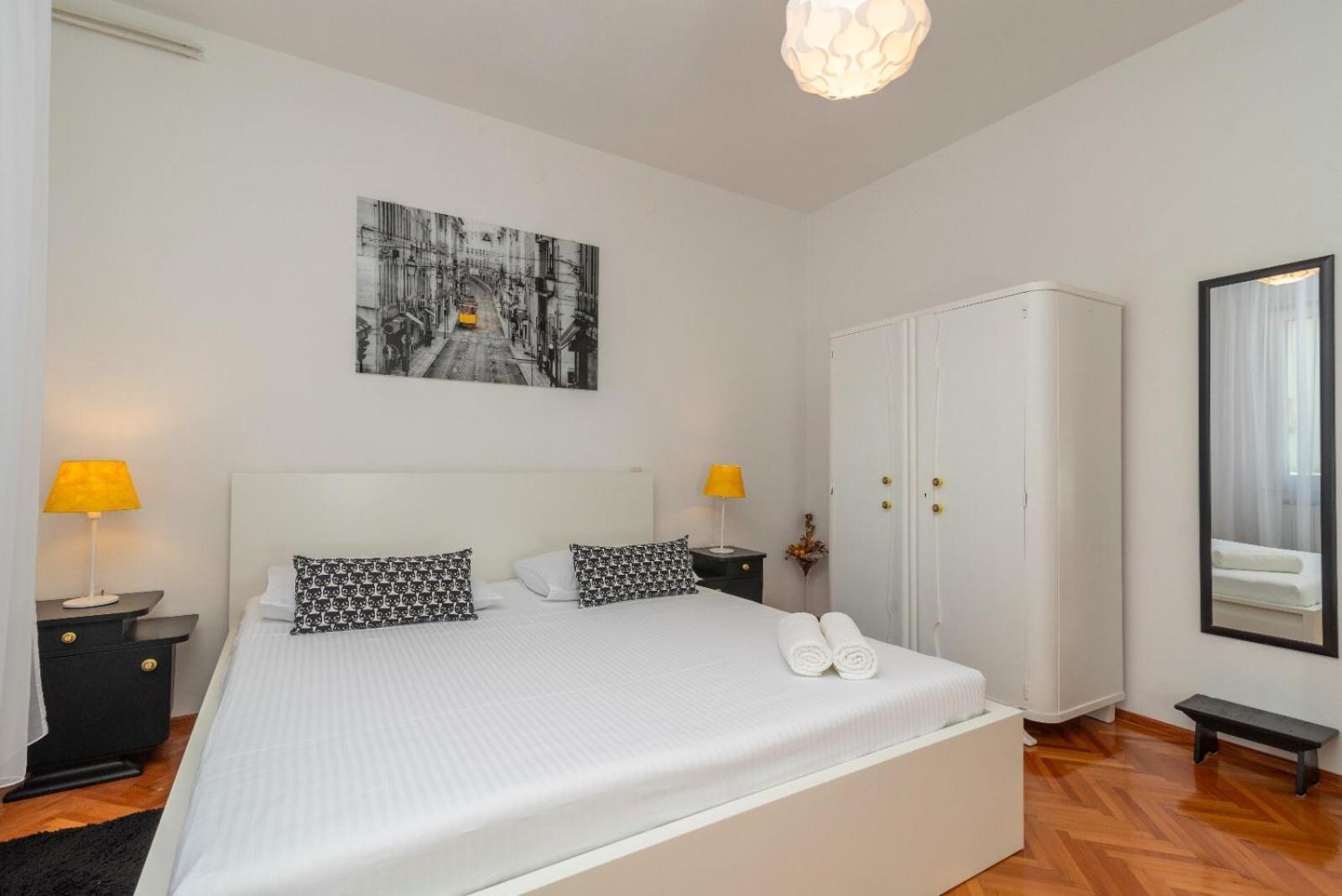 Apartman Karmen Trogir Exteriör bild